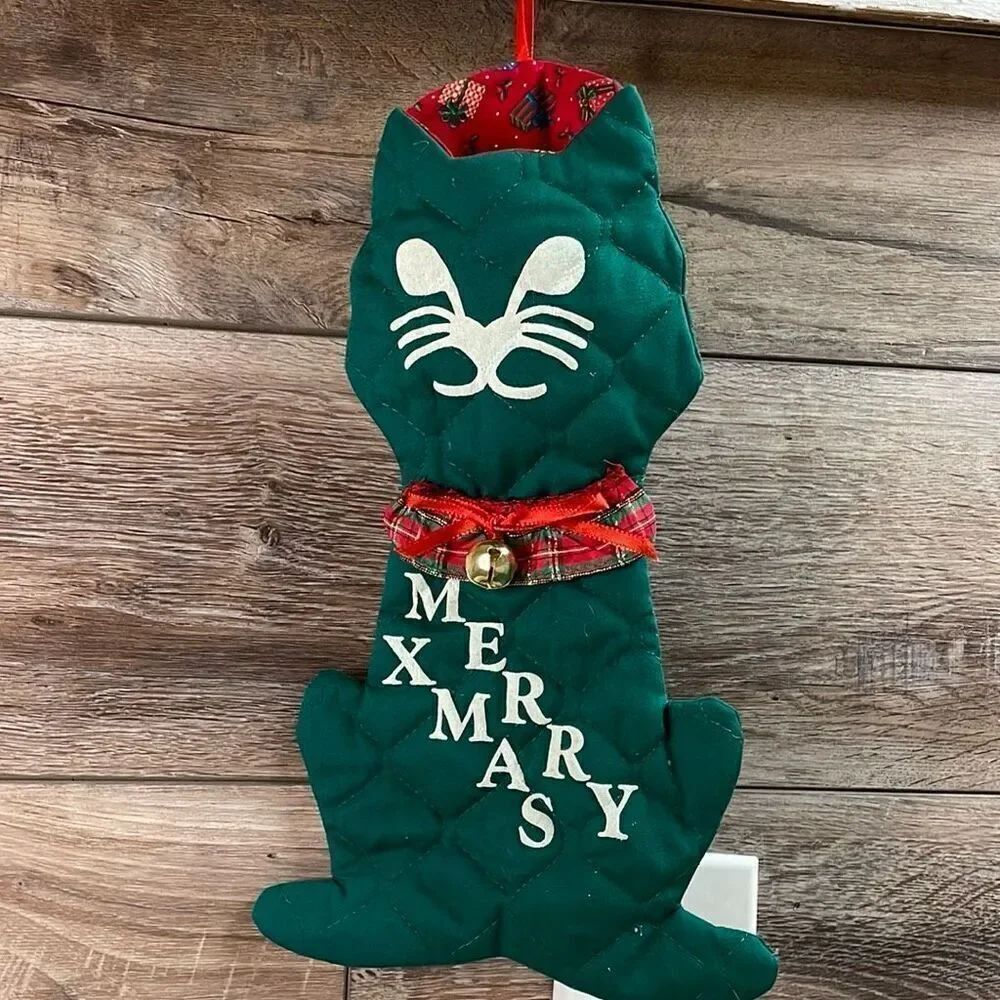 Vintage Quilted Cat Christmas Holiday Stocking Door Hanger Decor Green Red White